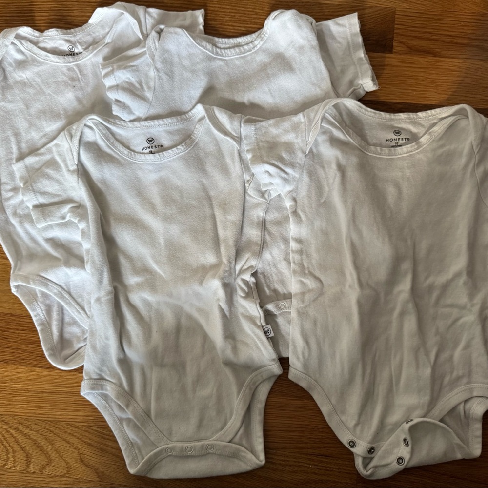 Set of 5 White Baby onesies 12m short sleeve honest baby 12 month baby